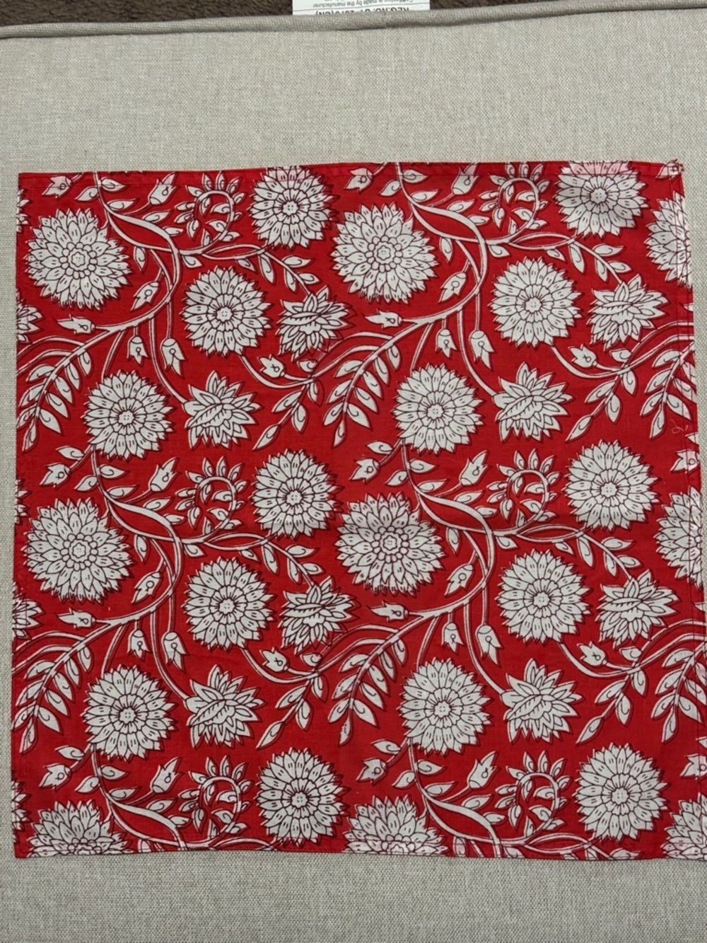 FREE WITH $25 PURCHASE Cotton Blend 16x16 Scarf/Bandana/ Handkerchief-Red/White - Picture 4 of 12